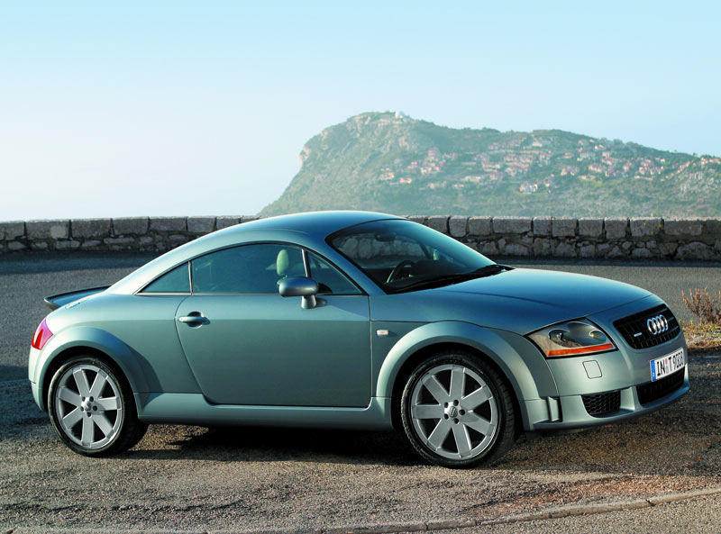 2003-Audi-TT-3.2-DSG-lg.jpg