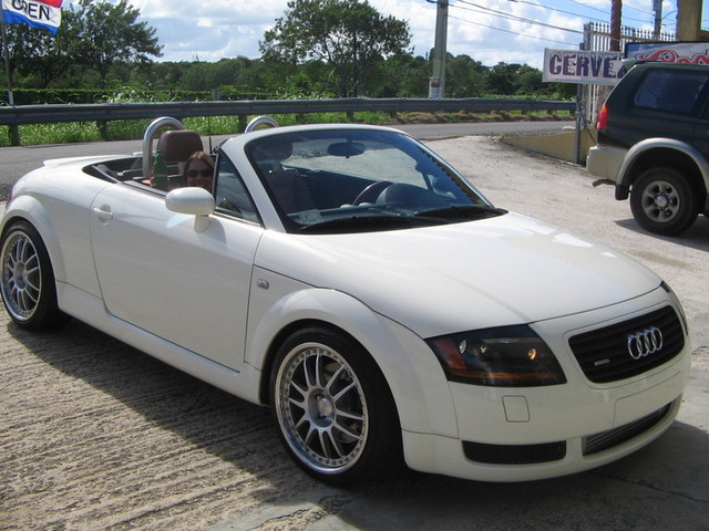 11058-2001-Audi-TT.jpg